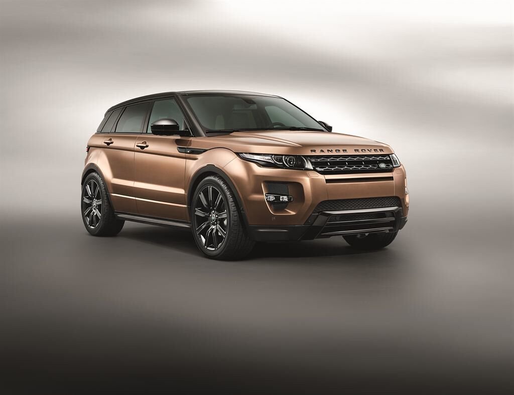 Range Rover Evoque Coupé rental in Goa